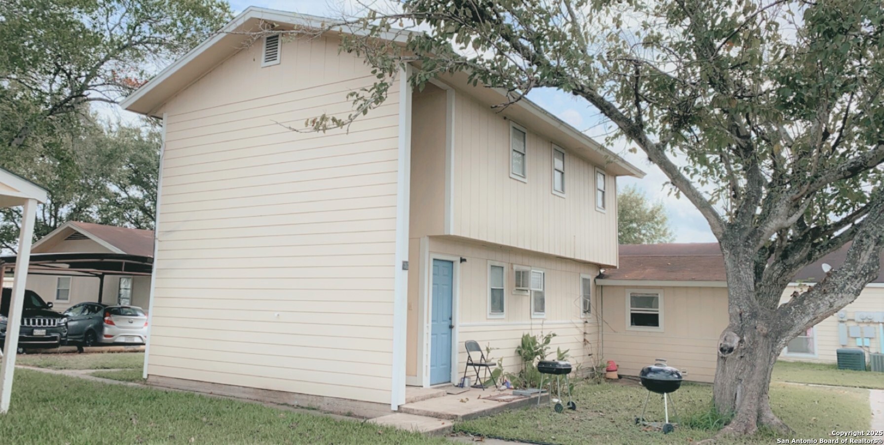 657 4th, Unit 13 Yorktown, TX 78164 - Photo 1 of 4