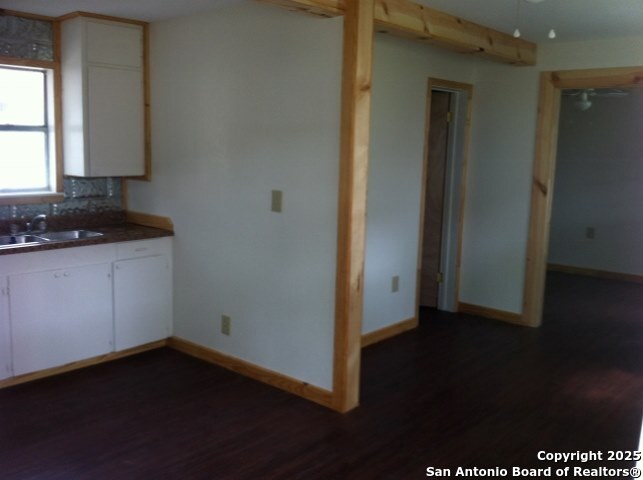 657 4th, Unit 13 Yorktown, TX 78164 - Photo 2 of 4