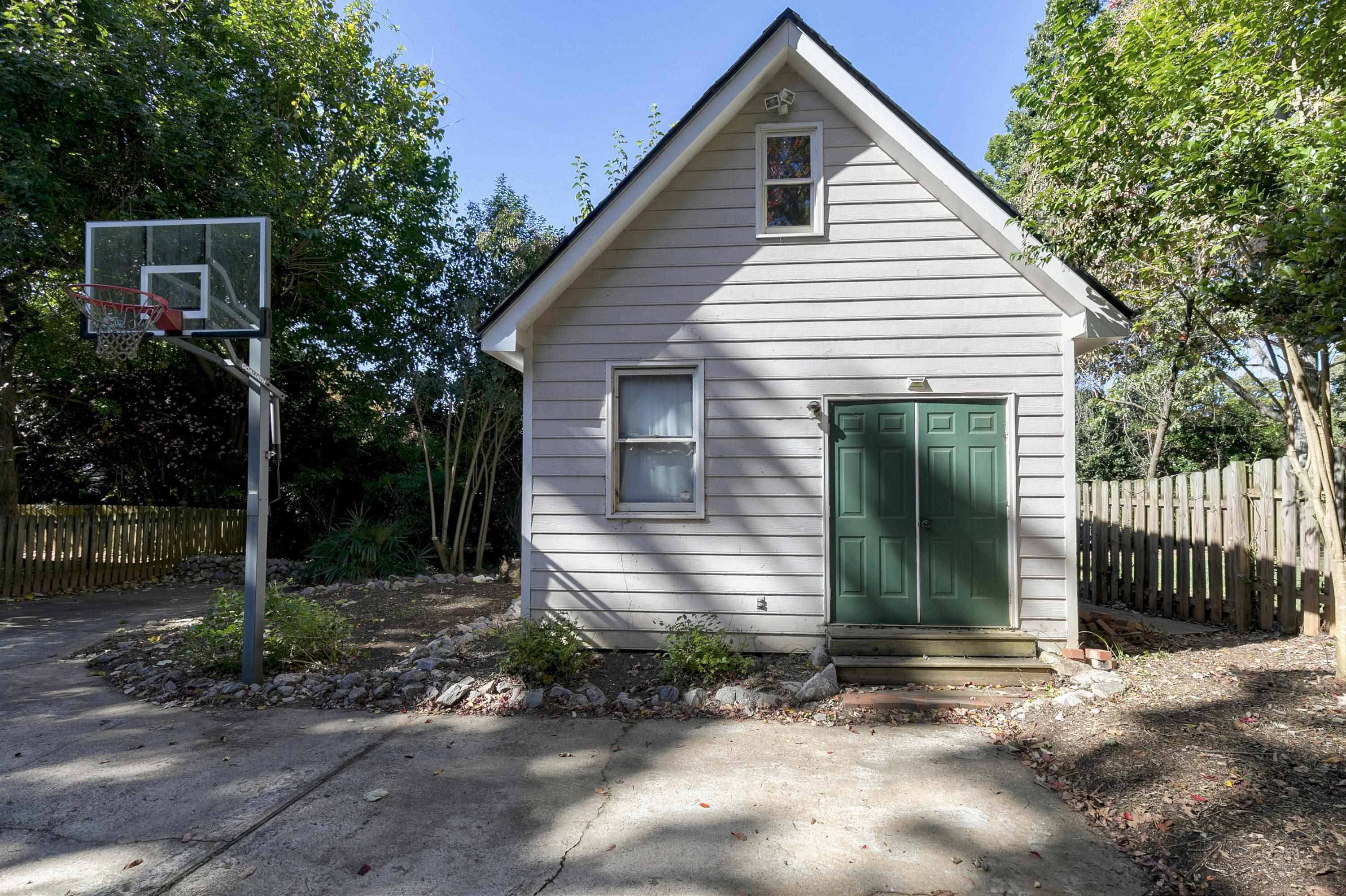 411 Dixie Trail Raleigh, NC 27607 - Photo 33 of 38 Workshop