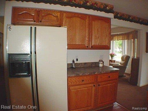 9811 Farmington Road Livonia, MI 48150 - Photo 10 of 24 cabinets