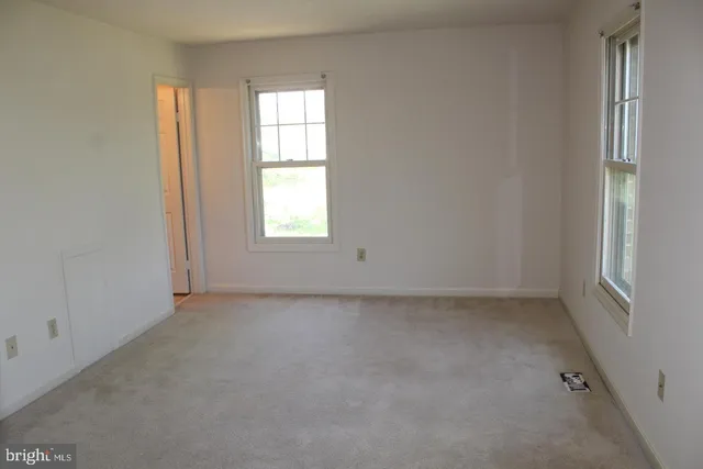 $2,300 | 10742 Brice Court, Fredericksburg, VA 22407