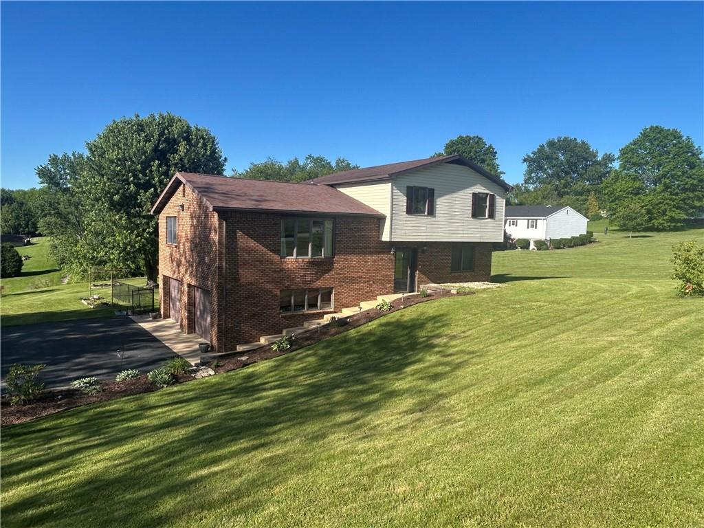 111 Longanecker Road Connellsville, PA 15425 - Photo 3 of 29