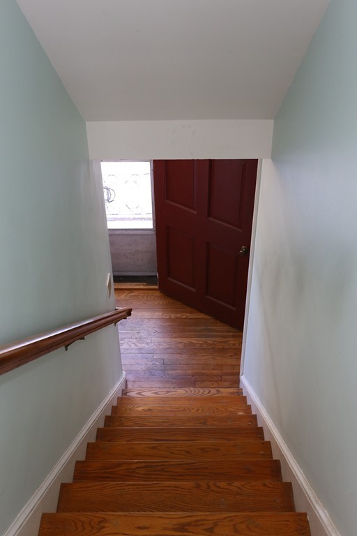 13 Highwood Road Manchester, MA 01944 - Photo 9 of 23 Gallery Image 9