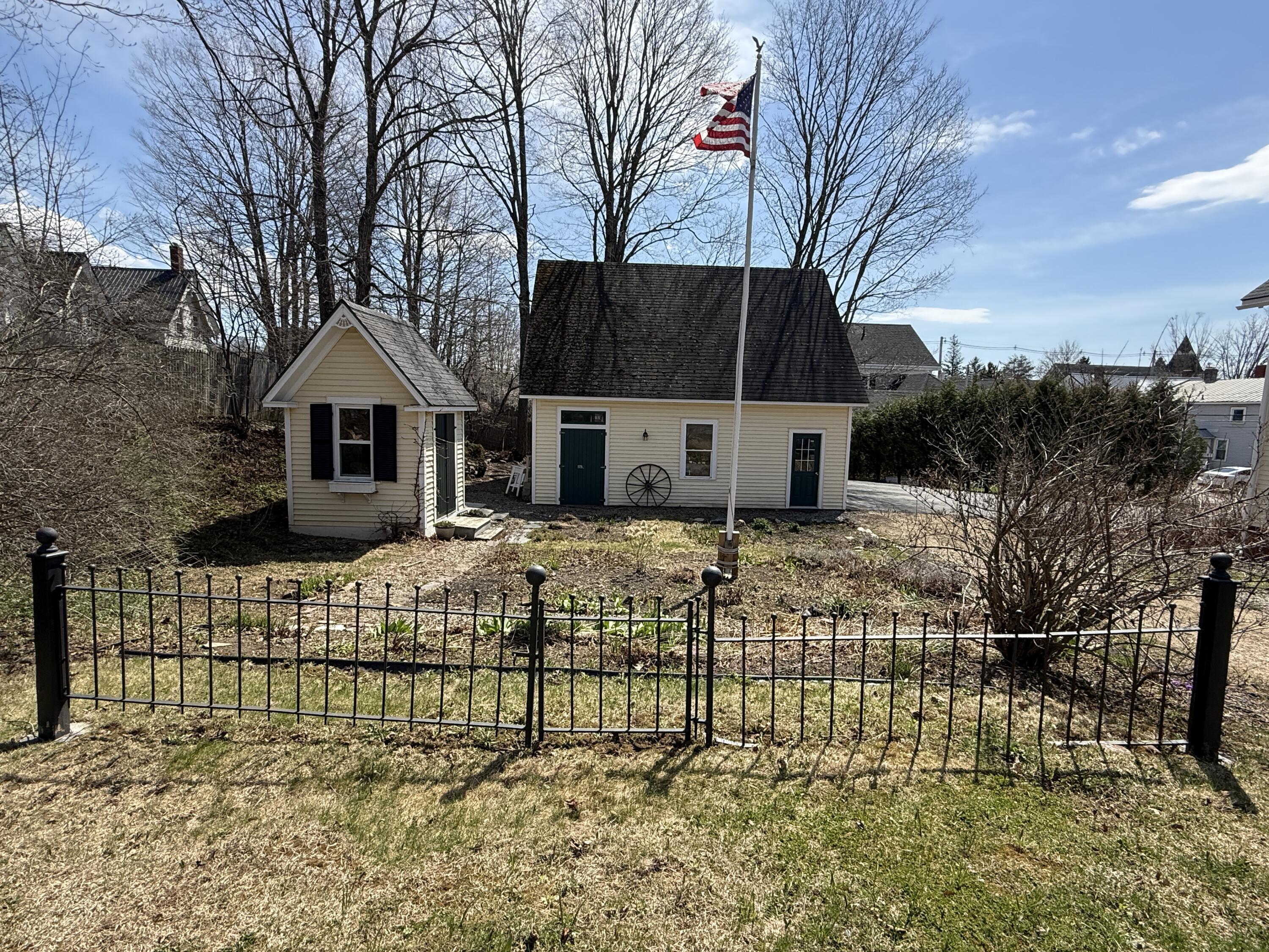 129 Main Street Houlton, ME 04730 - Photo 35 of 102