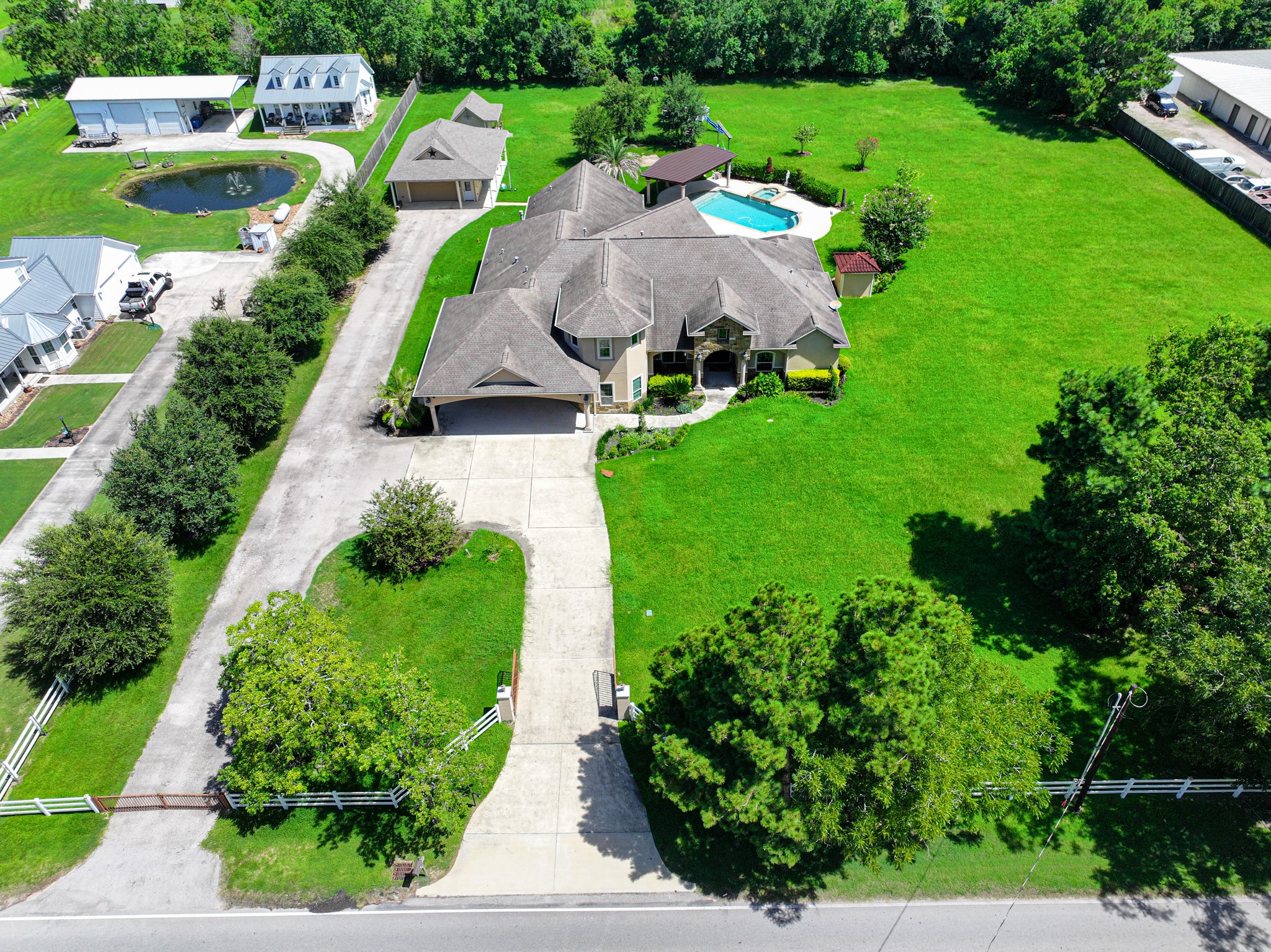 9436 Hufsmith Road Tomball, TX 77375 - Photo 38 of 42
