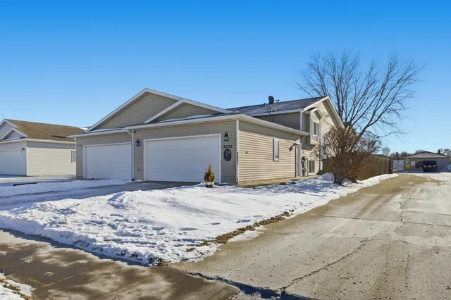$253,900 | 3316 35th Avenue South, Fargo, ND 58104
