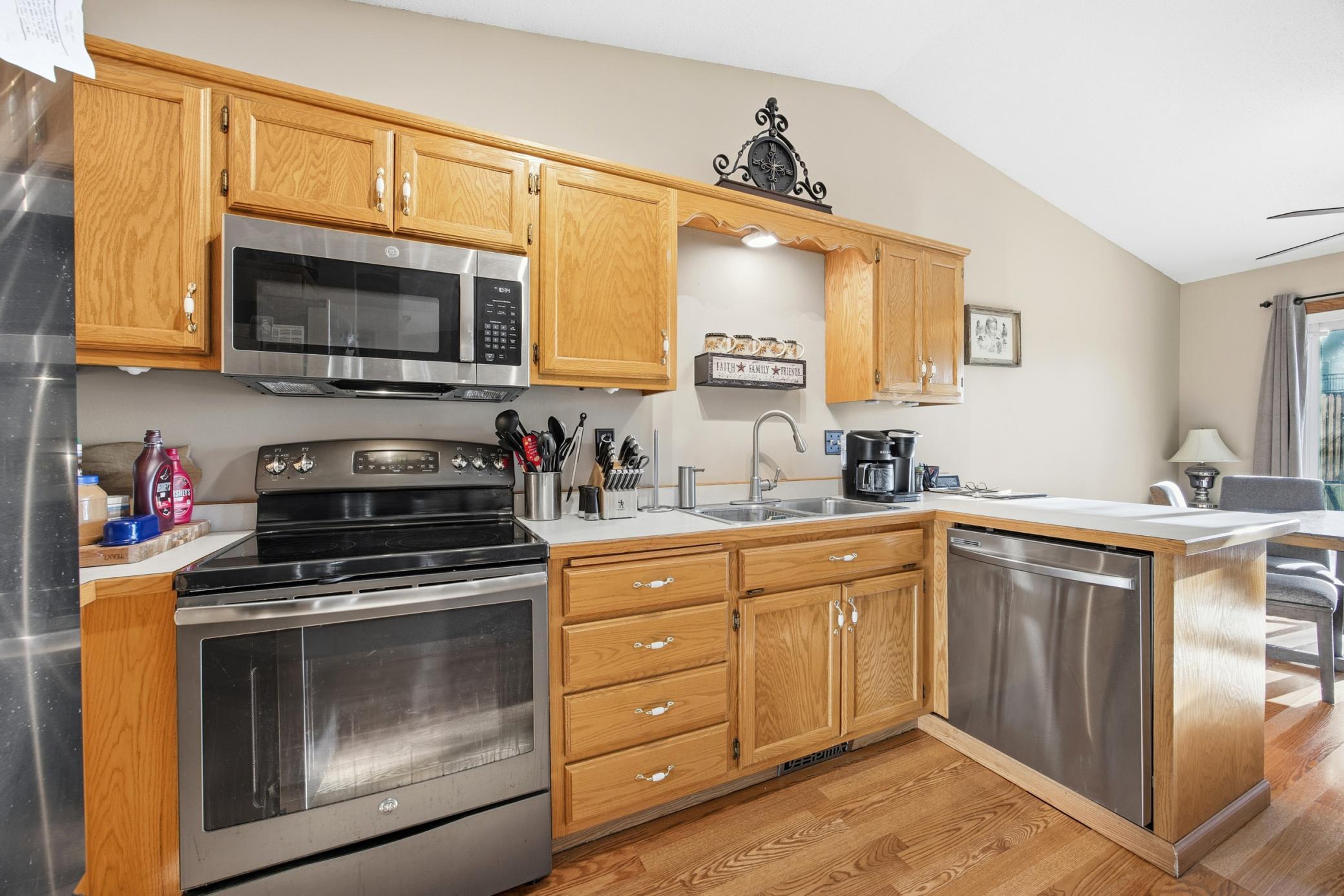 3316 35th Avenue South Fargo, ND 58104 - Photo 6 of 28