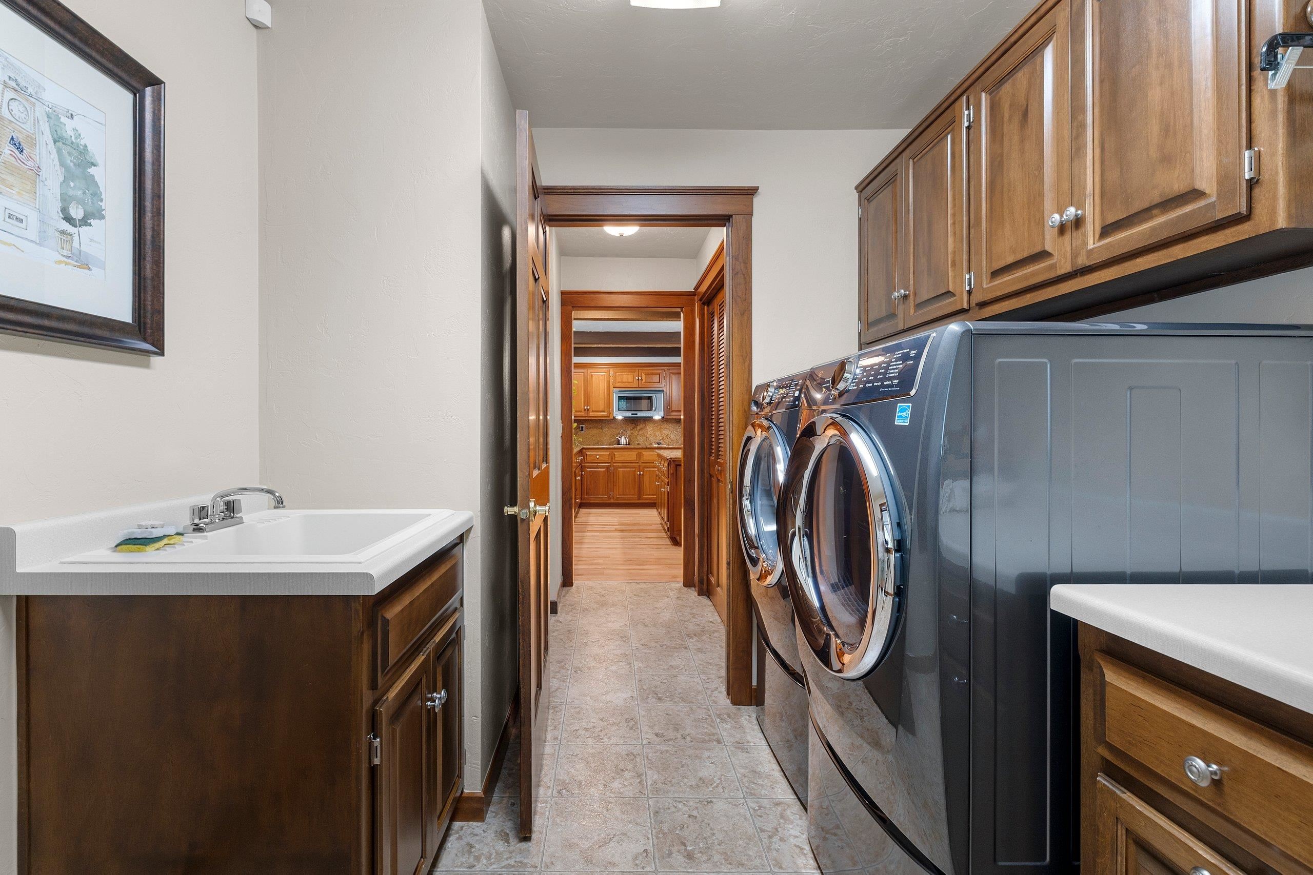 255 Traders Point Lane Green Bay, WI 54302 - Photo 20 of 78 Gallery Image 20
