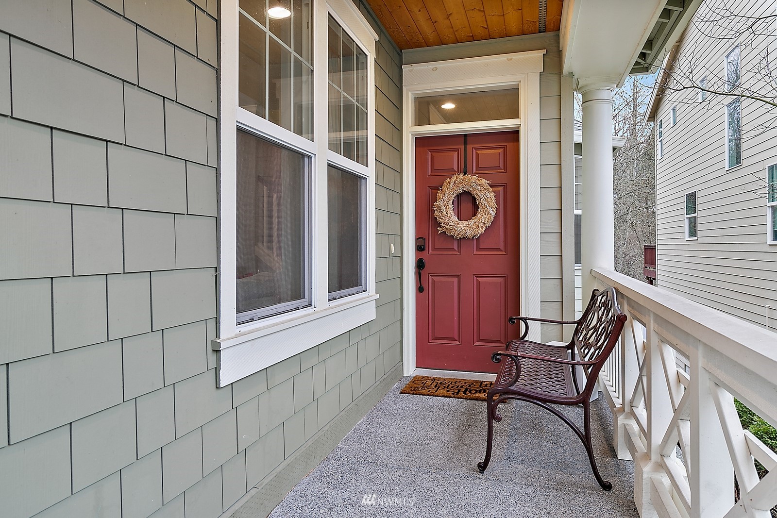 685 Kitsap Avenue Northeast Renton, WA 98059 - Photo 3 of 40 Gallery Image 3