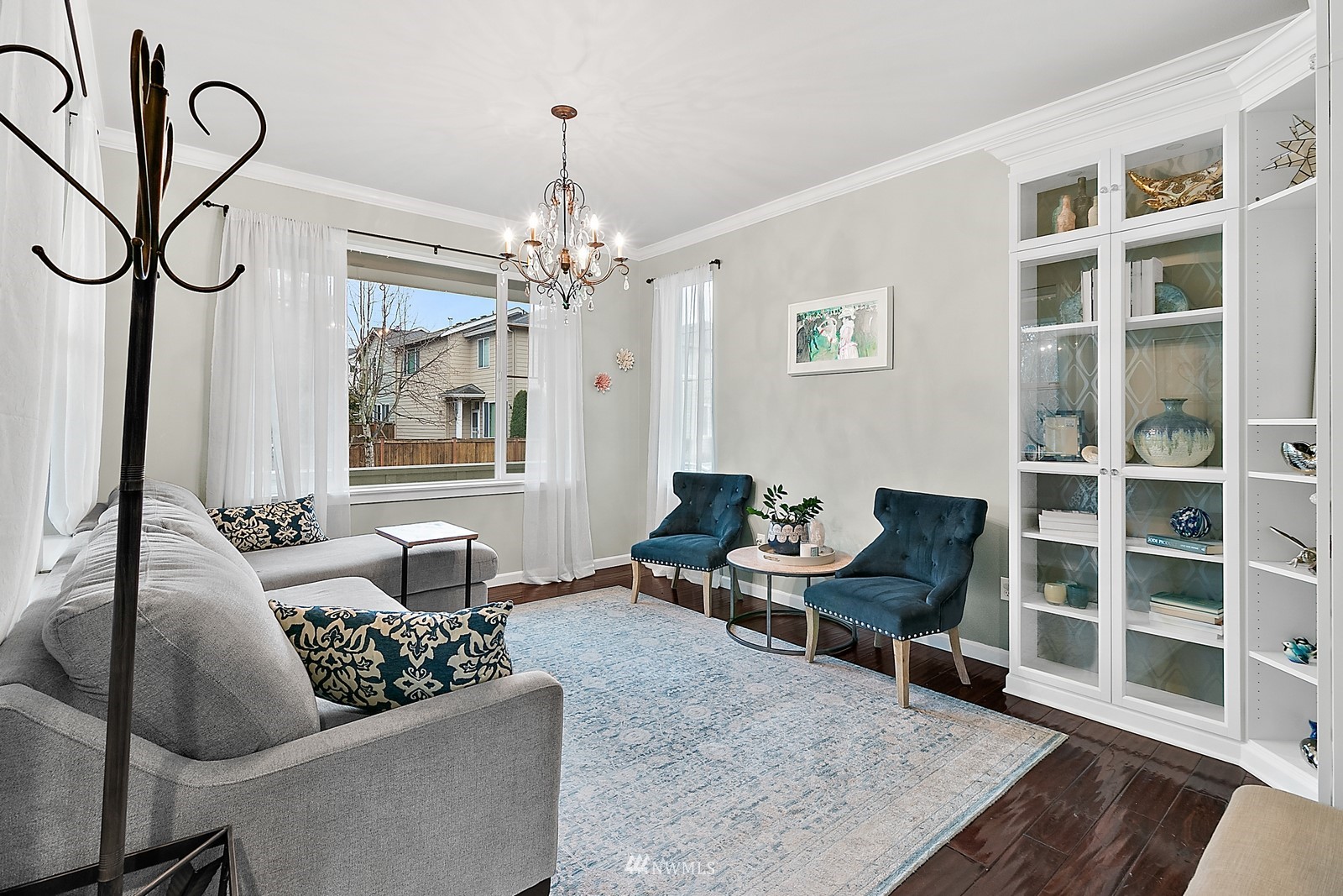 685 Kitsap Avenue Northeast Renton, WA 98059 - Photo 4 of 40 Gallery Image 4