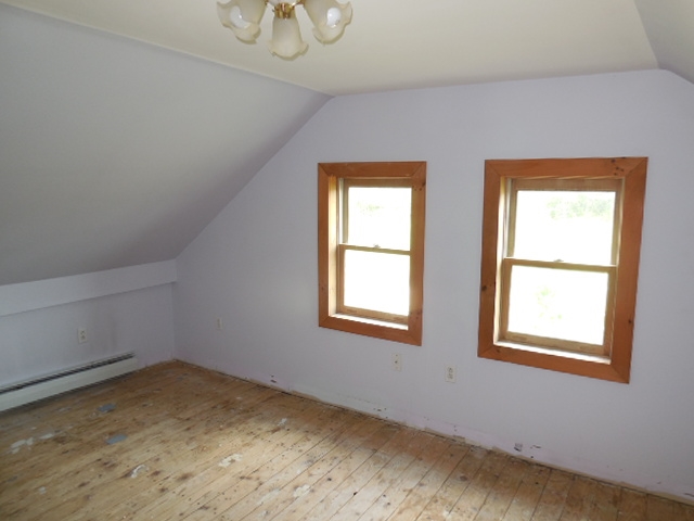 79 Gilman Road Sheldon, VT 05450 - Photo 7 of 10 Gallery Image 7