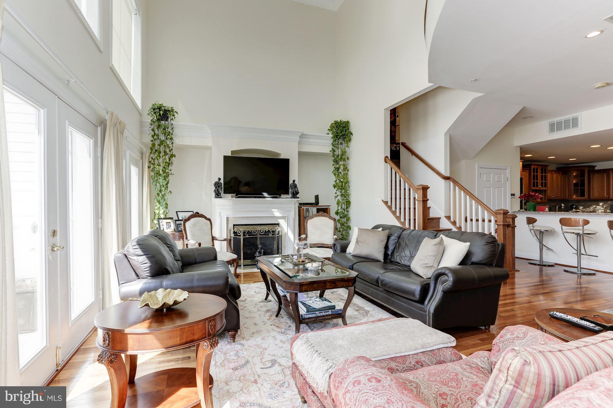 2024 Beacon Heights Drive Reston, VA 20191 - Photo 5 of 20 Family Room