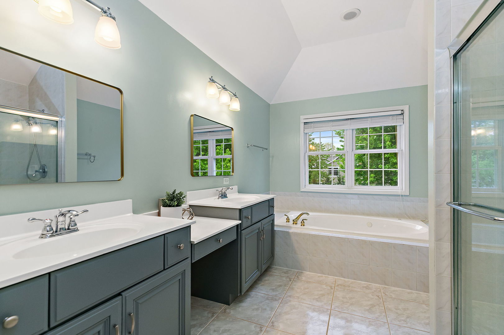 40-w017 Carl Sandburg Road St. Charles, IL 60175 - Photo 23 of 44