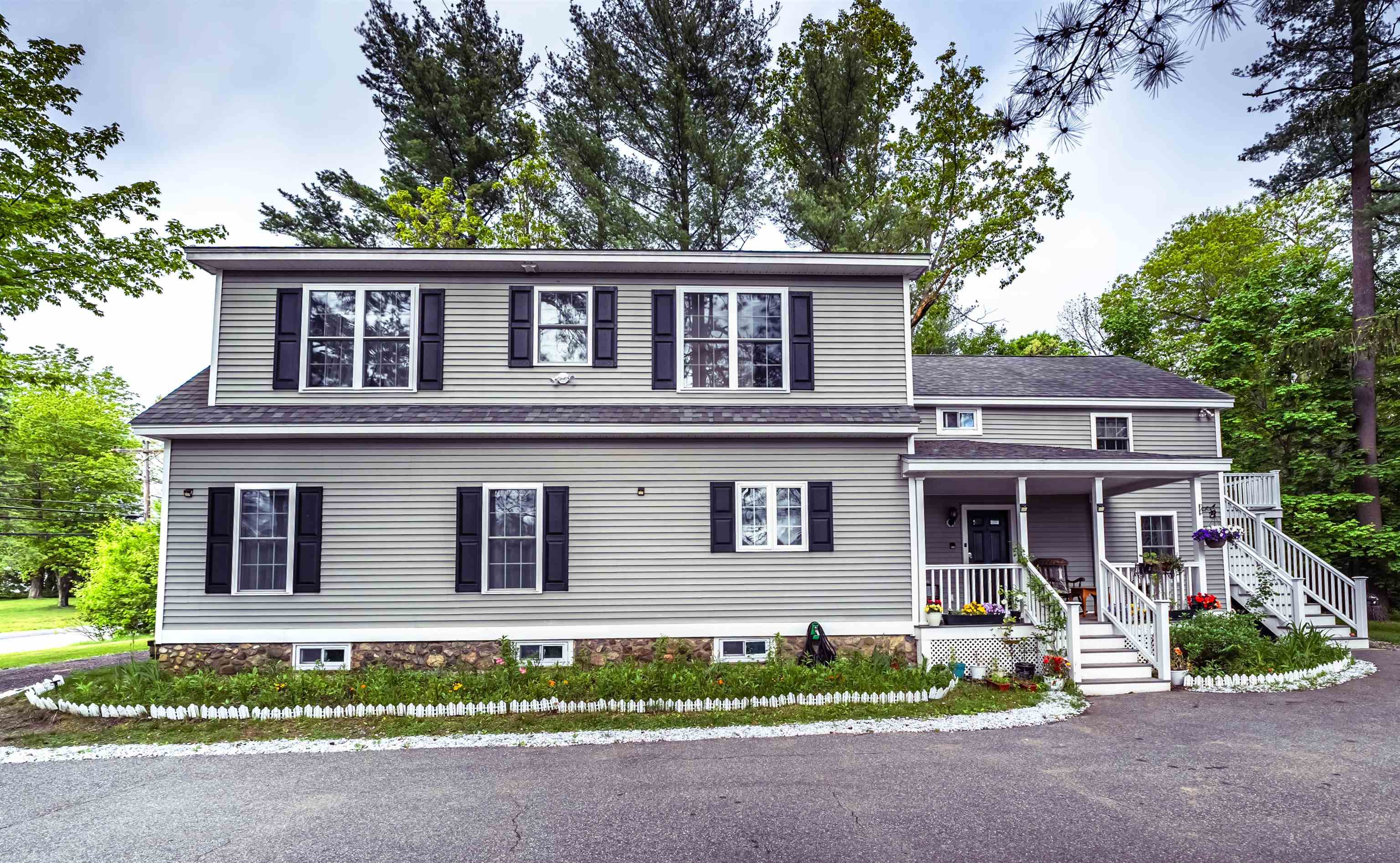 15 East Derry Road Derry, NH 03038 - Photo 2 of 39