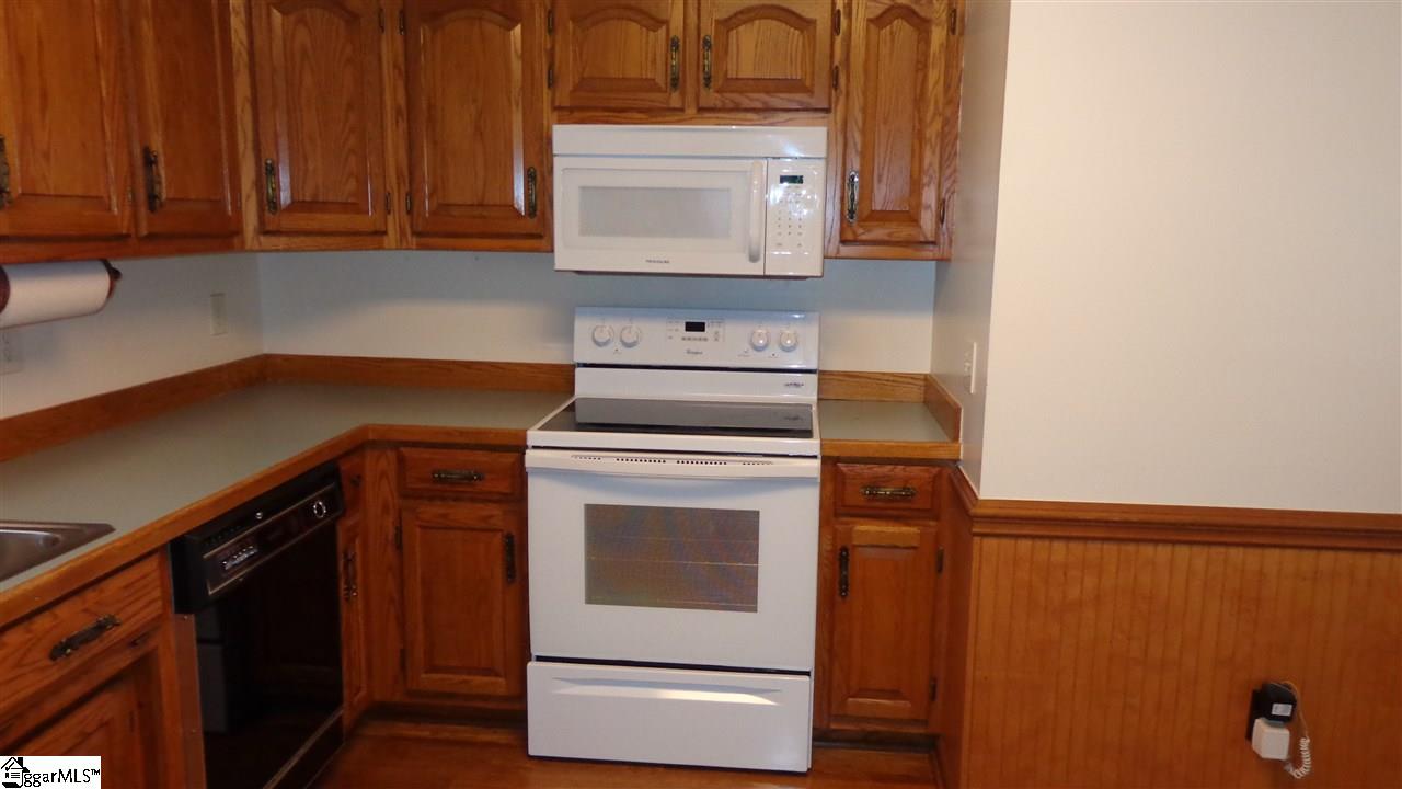 713 Hunts Bridge Road Greenville, SC 29617 - Photo 7 of 15