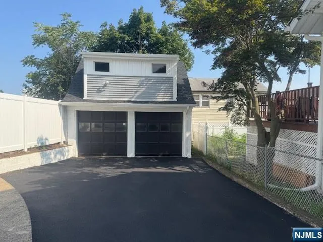 $474,900 | 250 North 12th Place, Prospect Park, NJ 07508