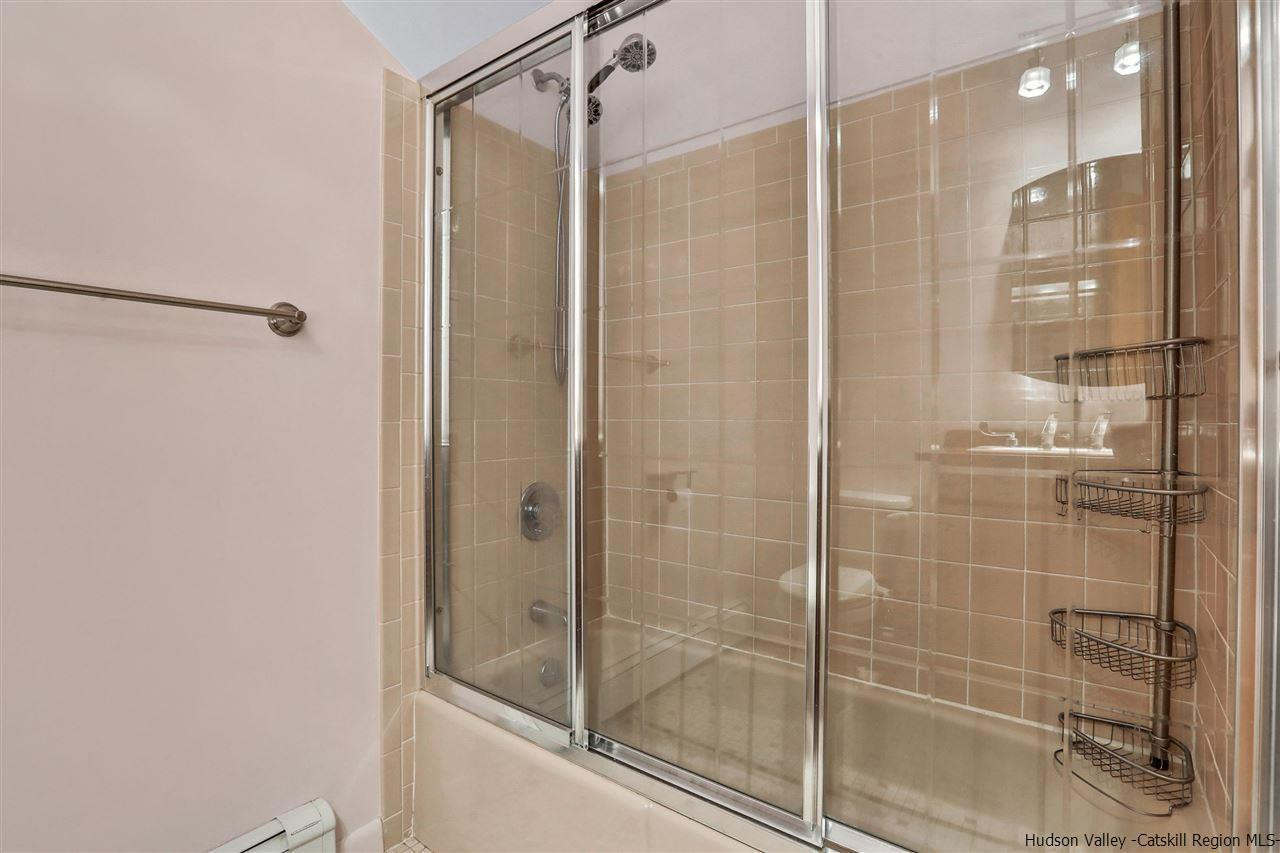 156 Sparkling Ridge Road New Paltz, NY 12561 - Photo 12 of 35 a bathroom with a shower