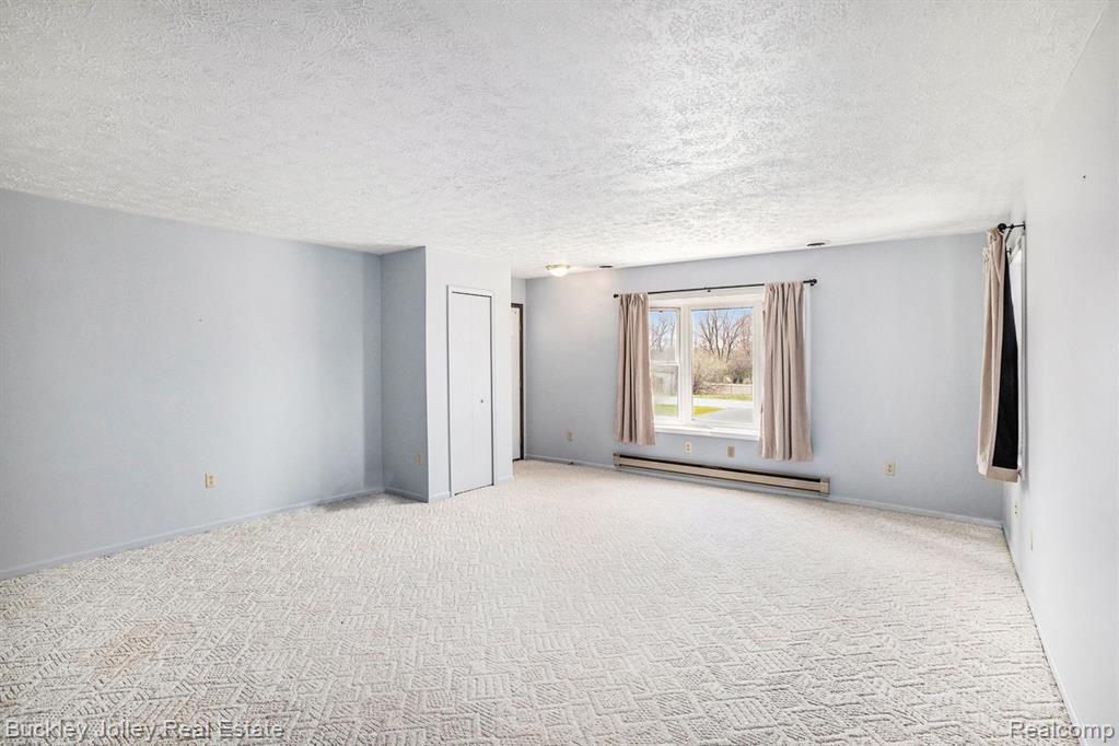 5239 Bull Run Road Gregory, MI 48137 - Photo 6 of 22