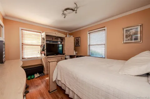 $1,050,000 | 126 Scranton Avenue, Lynbrook, NY 11563