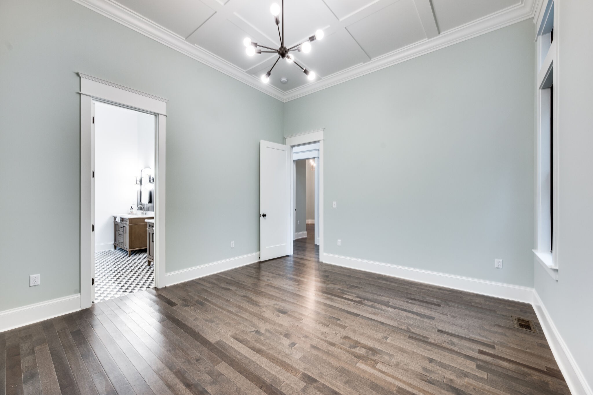 420 Lanier Drive Madison, TN 37115 - Photo 33 of 44 a view of a livingroom with wooden floor