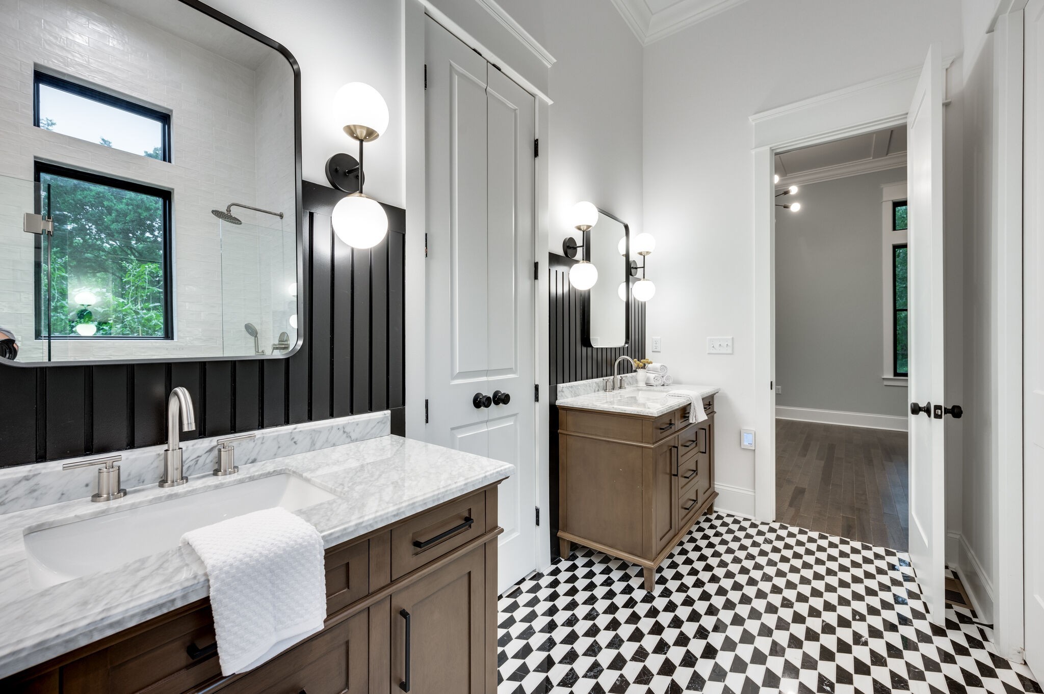 420 Lanier Drive Madison, TN 37115 - Photo 38 of 44 a bathroom with a sink vanity granite and a mirror