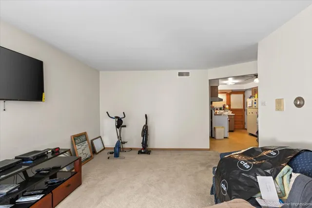 $77,000 | 3176 West Meadow Ln Drive, Unit 40, Merrionette Park, IL 60803