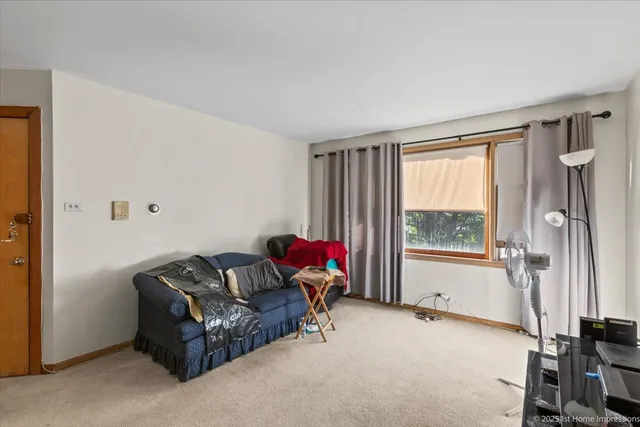 $77,000 | 3176 West Meadow Ln Drive, Unit 40, Merrionette Park, IL 60803