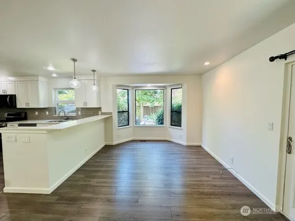 $3,600 | 14238 278th Avenue Northeast, Duvall, WA 98019