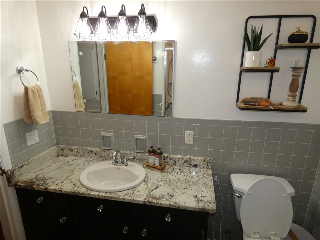1004 Elmgrove Road Gates, NY 14624 - Photo 24 of 50