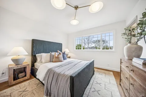 $1,650,000 | 37 Spindrift Passage, Corte Madera, CA 94925