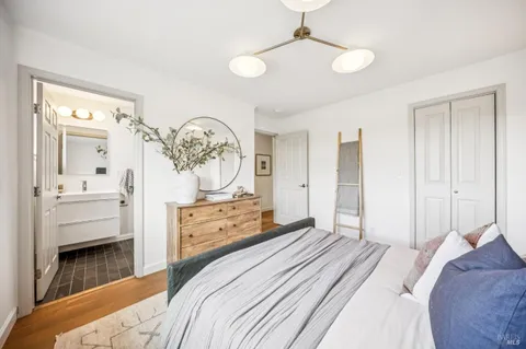 $1,650,000 | 37 Spindrift Passage, Corte Madera, CA 94925