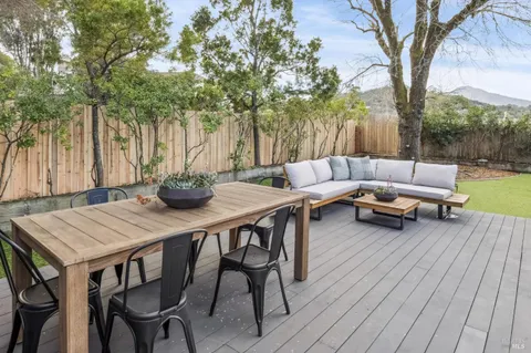 $1,650,000 | 37 Spindrift Passage, Corte Madera, CA 94925