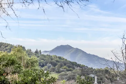 $1,650,000 | 37 Spindrift Passage, Corte Madera, CA 94925