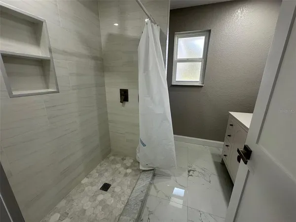 $429,000 | Undisclosed Address, Mascotte, FL 34753