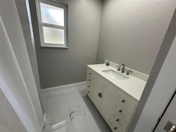 $429,000 | Undisclosed Address, Mascotte, FL 34753