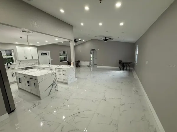 $429,000 | Undisclosed Address, Mascotte, FL 34753