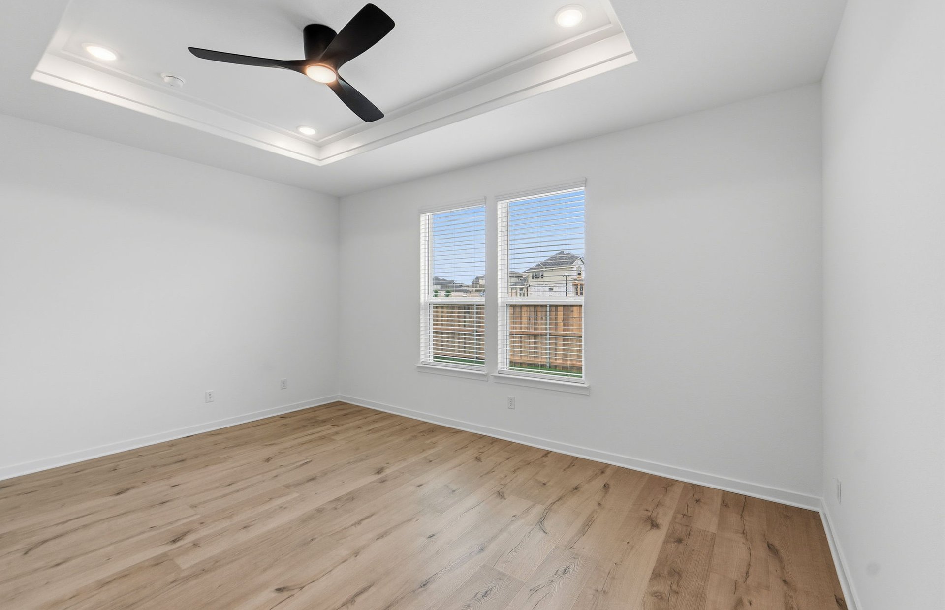 198 Rubber Tree Way Buda, TX 78610 - Photo 7 of 23