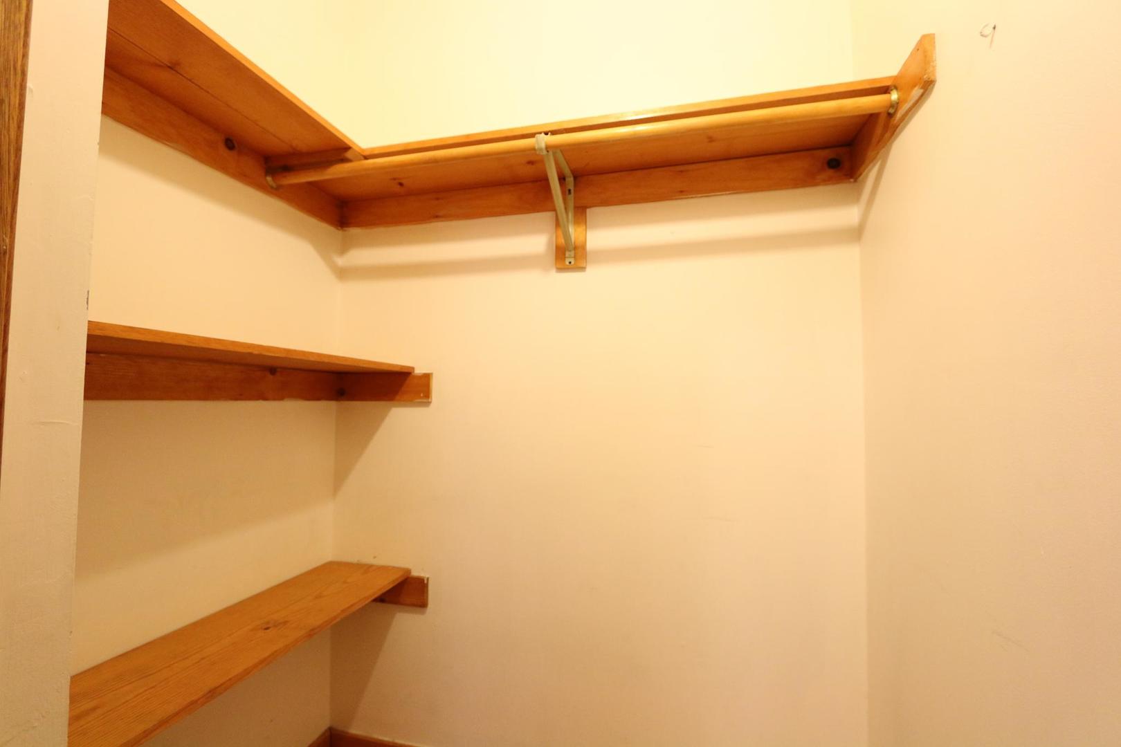 1355 West Taylor Street, Unit 2R Chicago, IL 60607 - Photo 12 of 17