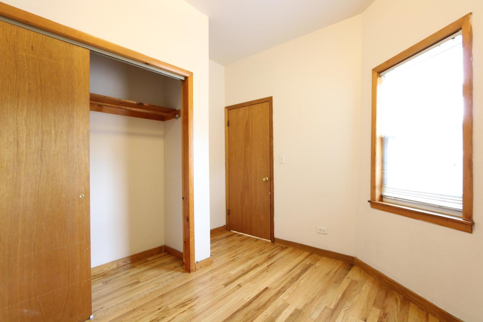 1355 West Taylor Street, Unit 2R Chicago, IL 60607 - Photo 15 of 17