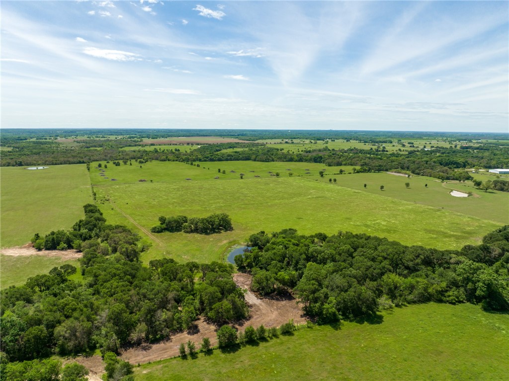 245 Rd Kosse Tx 76653 Road Kosse, TX 76653 - Photo 23 of 26 a view of a city with ocean view