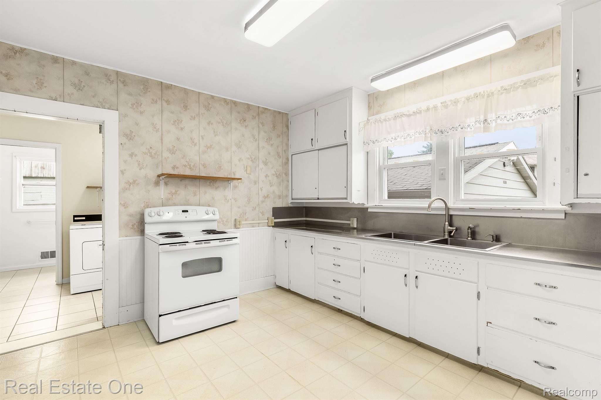 6354 Gale Road Atlas, MI 48411 - Photo 12 of 26 Gallery Image 12