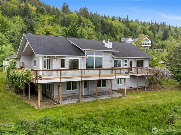 $995,000 | 1003 Haven Heights Drive, Sequim, WA 98382