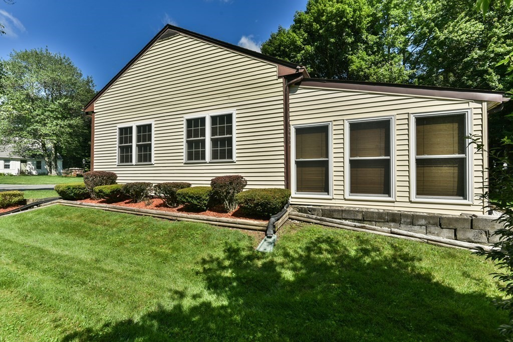 19 Wilder Road Shrewsbury, MA 01545 - Photo 4 of 34 Gallery Image 4