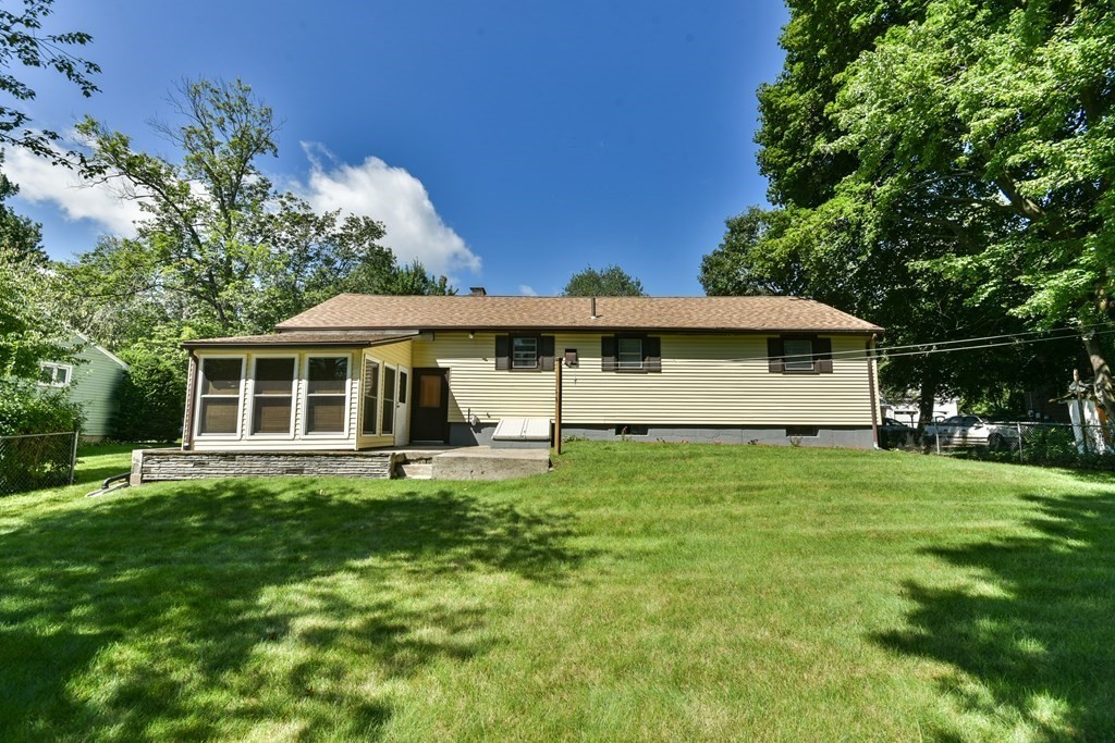 19 Wilder Road Shrewsbury, MA 01545 - Photo 8 of 34 Gallery Image 8
