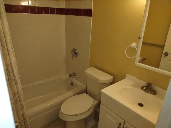 $1,150 | 1566 Pleasant Road, Unit J24, Bradenton, FL 34207