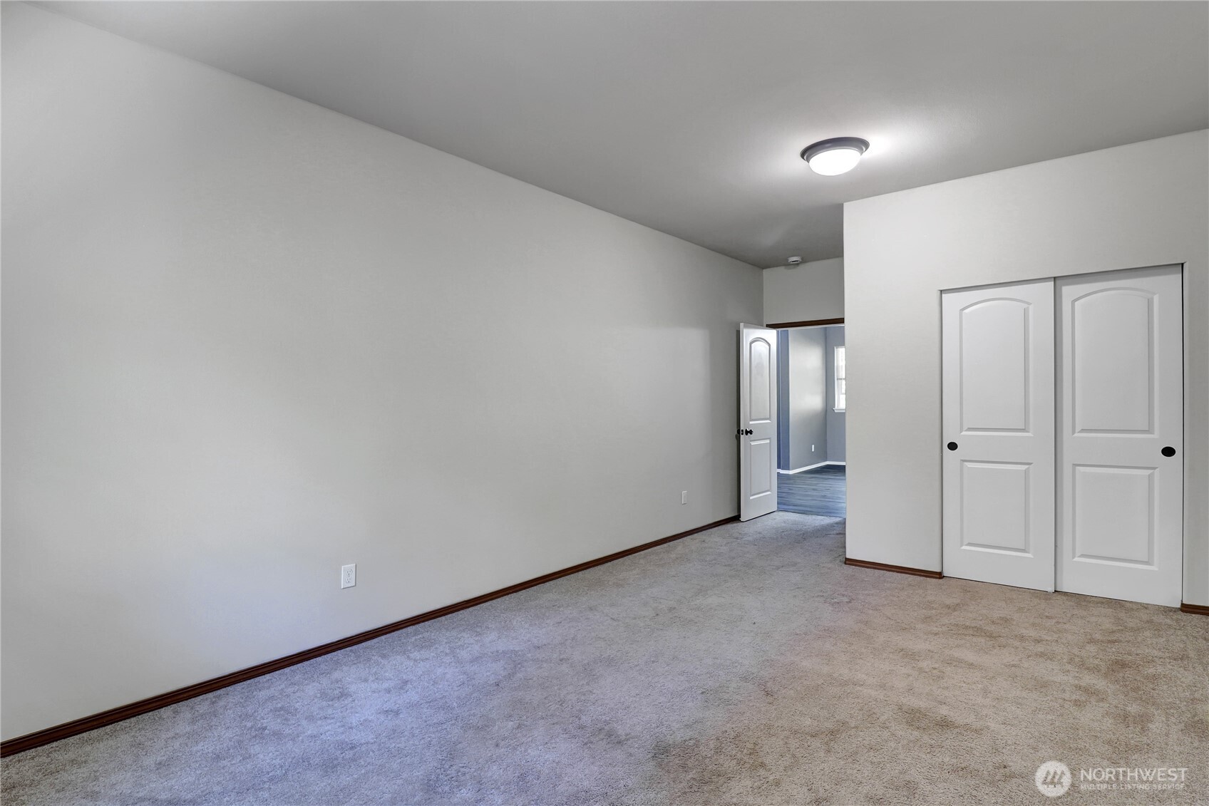 1748 View Point Court Southwest Tumwater, WA 98512 - Photo 16 of 37