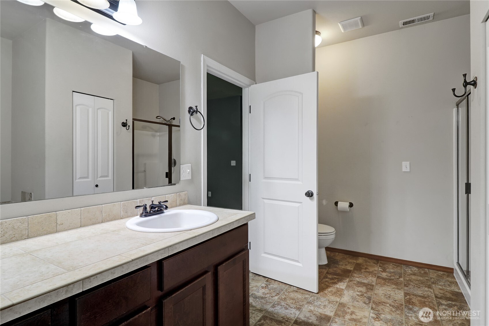 1748 View Point Court Southwest Tumwater, WA 98512 - Photo 21 of 37