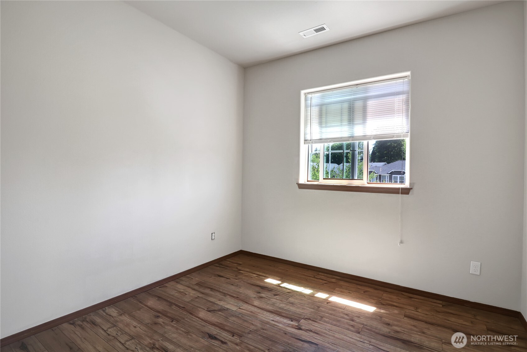 1748 View Point Court Southwest Tumwater, WA 98512 - Photo 24 of 37