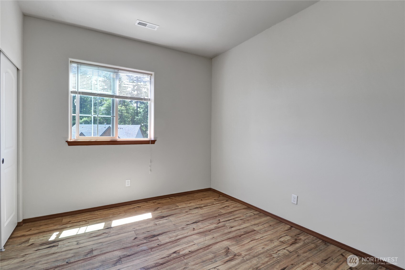 1748 View Point Court Southwest Tumwater, WA 98512 - Photo 26 of 37