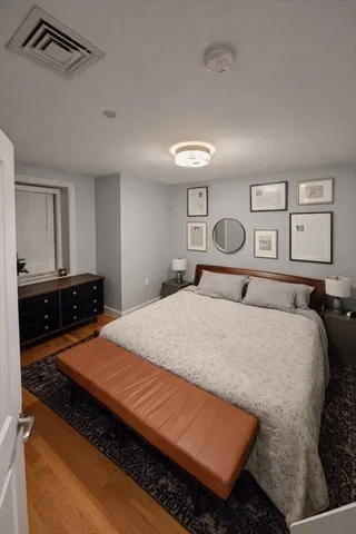 $2,850 | 214-216 East Eagle Street, Unit 6, Boston, MA 02128